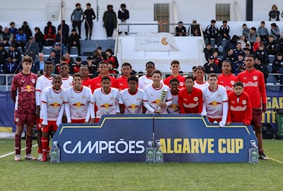 Sub-14 finaliza sua participação na Algarve Elite Cup
