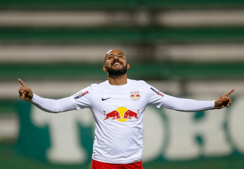 Vitória na estreia