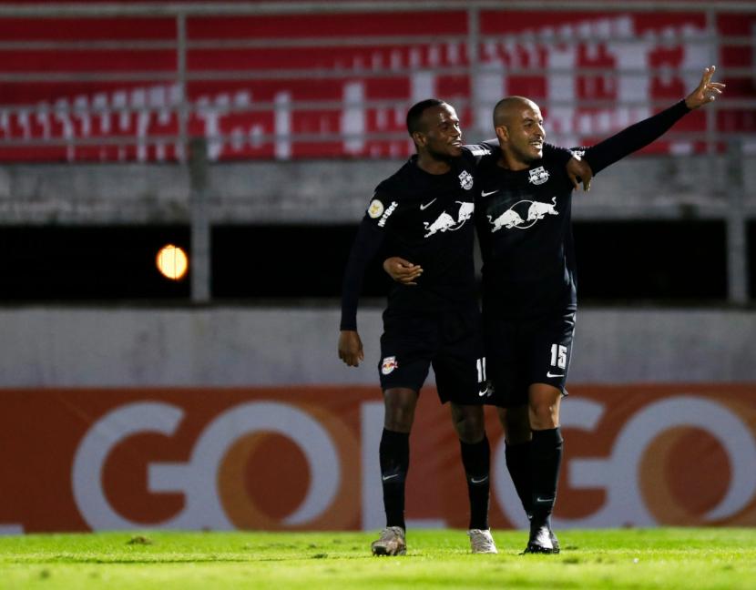 Hat-trick de Ytalo e terceira vitória seguida!