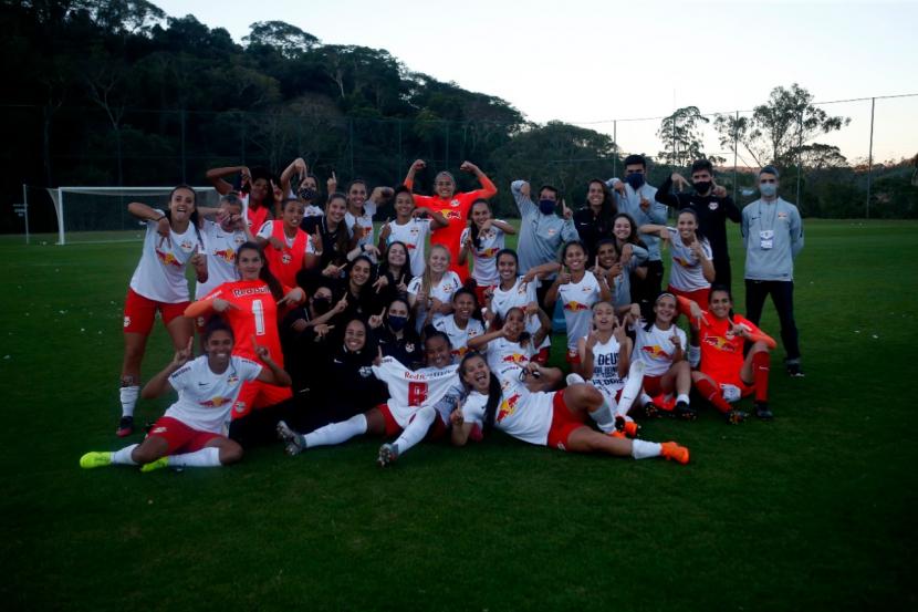 Vaga na semifinal e acesso no Campeonato Brasileiro