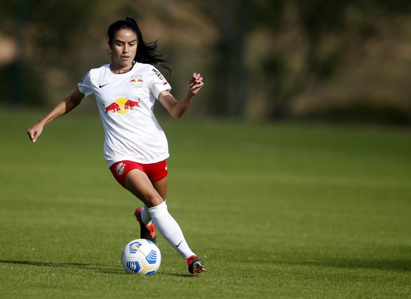 Estreia no Campeonato Paulista Feminino