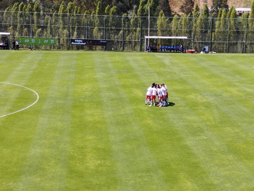 Equipe Juvenil em torneio internacional