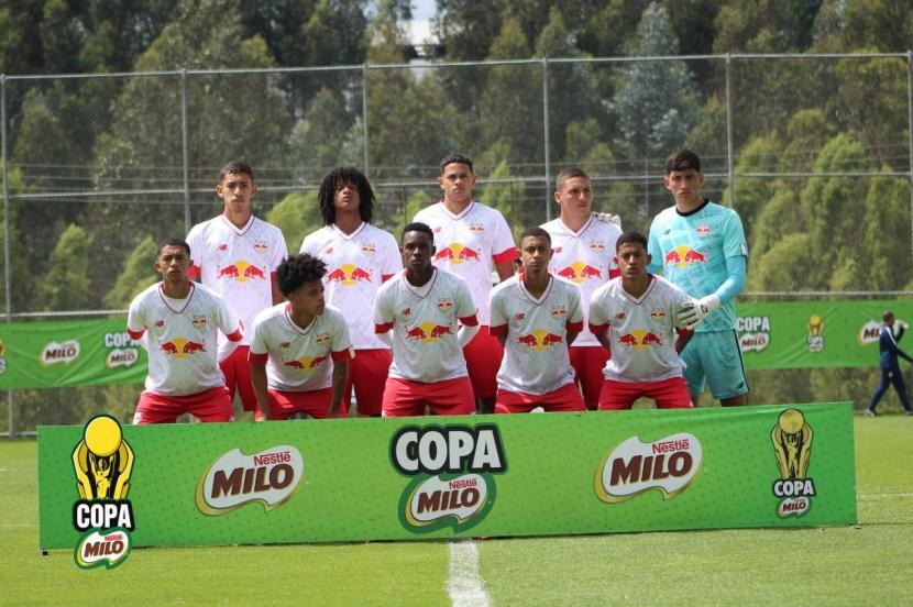 Derrota em torneio internacional