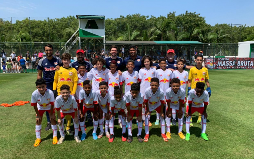 Massa Bruta na semi do Paulistão Sub-11