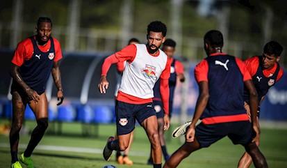 Melhore sua marcação e desarme no Futebol