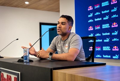 Coletiva de imprensa – Preparador físico Lucas Itaberaba