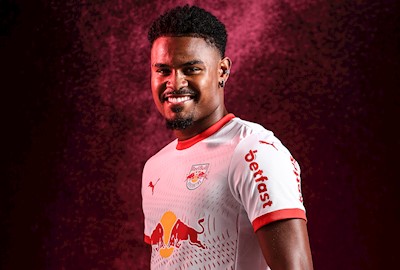 NOTA OFICIAL – Empréstimo do lateral Nathan Mendes