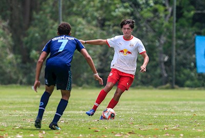 Sub-17 se despede do estadual