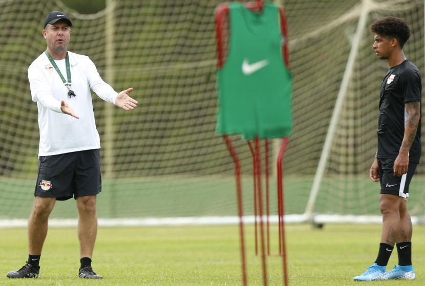 Vinicius Munhoz celebra vitória e projeta sequência do Sub-23