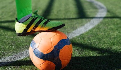 Quais são as principais posições no futebol de campo?