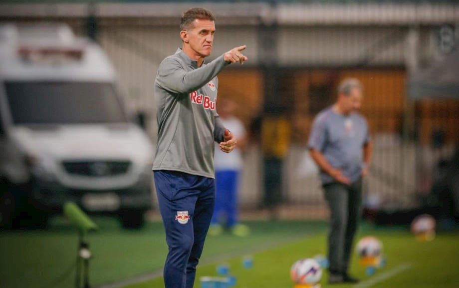 Estratégias Defensivas no Futebol: Como Organizar a Defesa da Sua Equipe