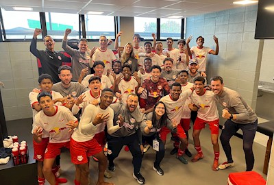 Vitória e classificação antecipada no sub-15