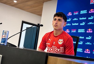 Coletiva de apresentação – Nacho Sosa