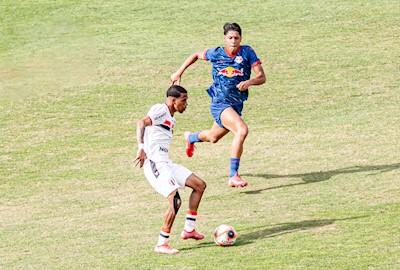 Sub-20 é derrotado na ida das oitavas