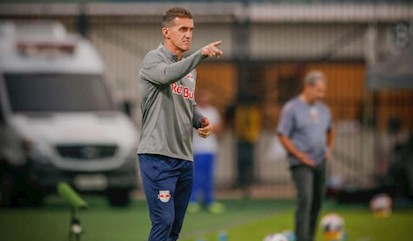 Estratégias Defensivas no Futebol: Como Organizar a Defesa da Sua Equipe